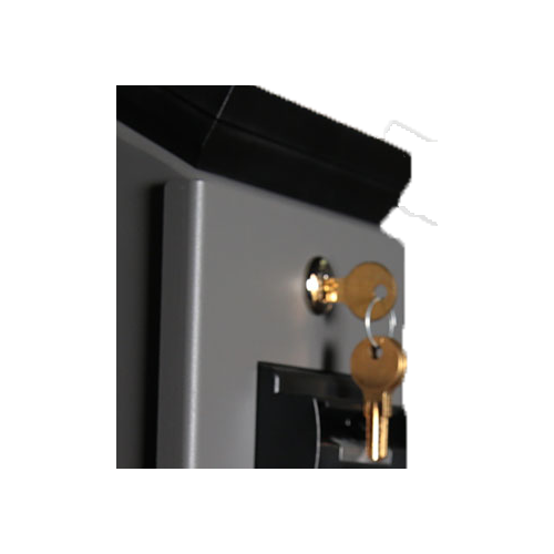 ellenby_safe_with_key_closeup1